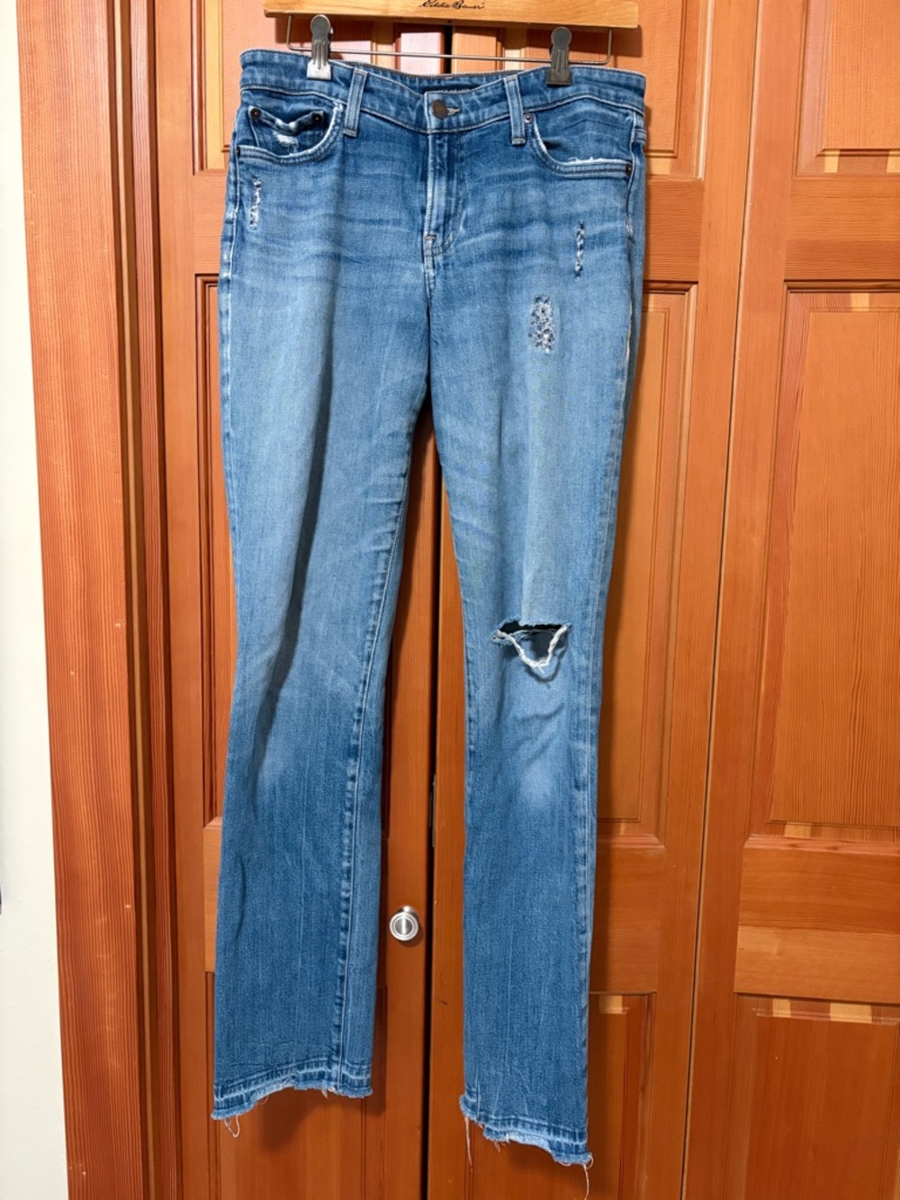 Lucky Brand Light Blue Straight-Leg Distressed Jeans Size 8/29L